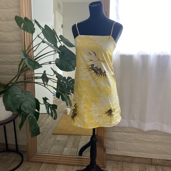 H&M linen blend sunflower dress